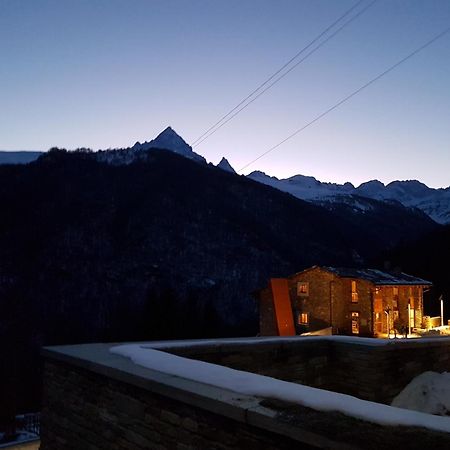 Rifugio Galaberna Hotel Ostana Buitenkant foto