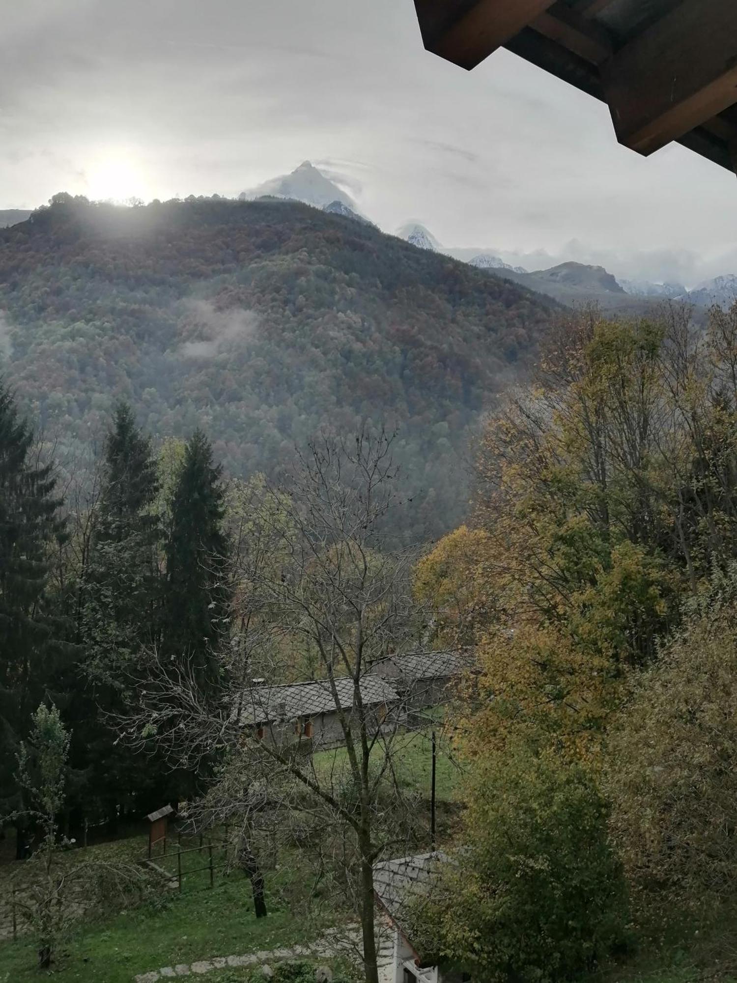 Rifugio Galaberna Hotel Ostana Buitenkant foto
